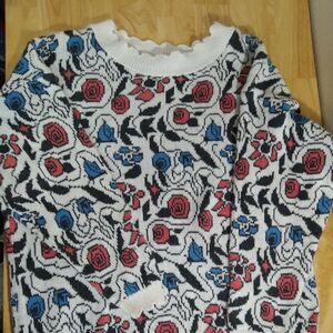 Vintage Croquet Club Red & Blue Roses Knit Crewneck Sweater